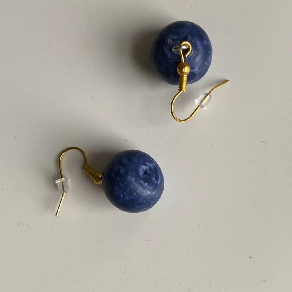 Handmade Blueberry Earrings GOLD STAINLESS STEEL Whimsical Fairy Novelty Fruit - Picture 7 of 8